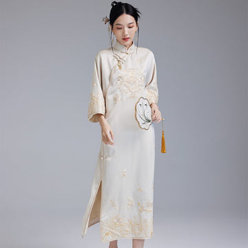 Harleigh Stunning Qipao Cheongsam